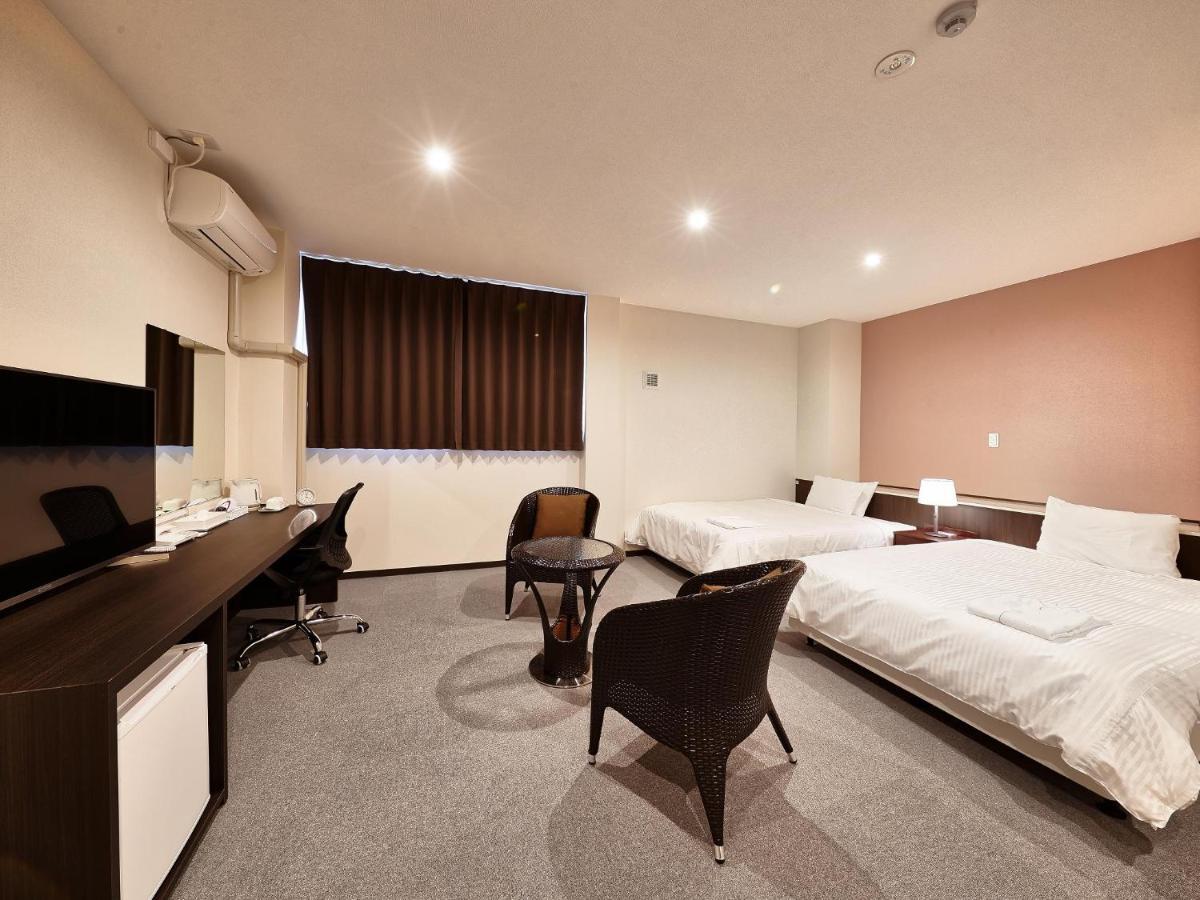 Crown Hotel Okinawa Annex Exterior foto